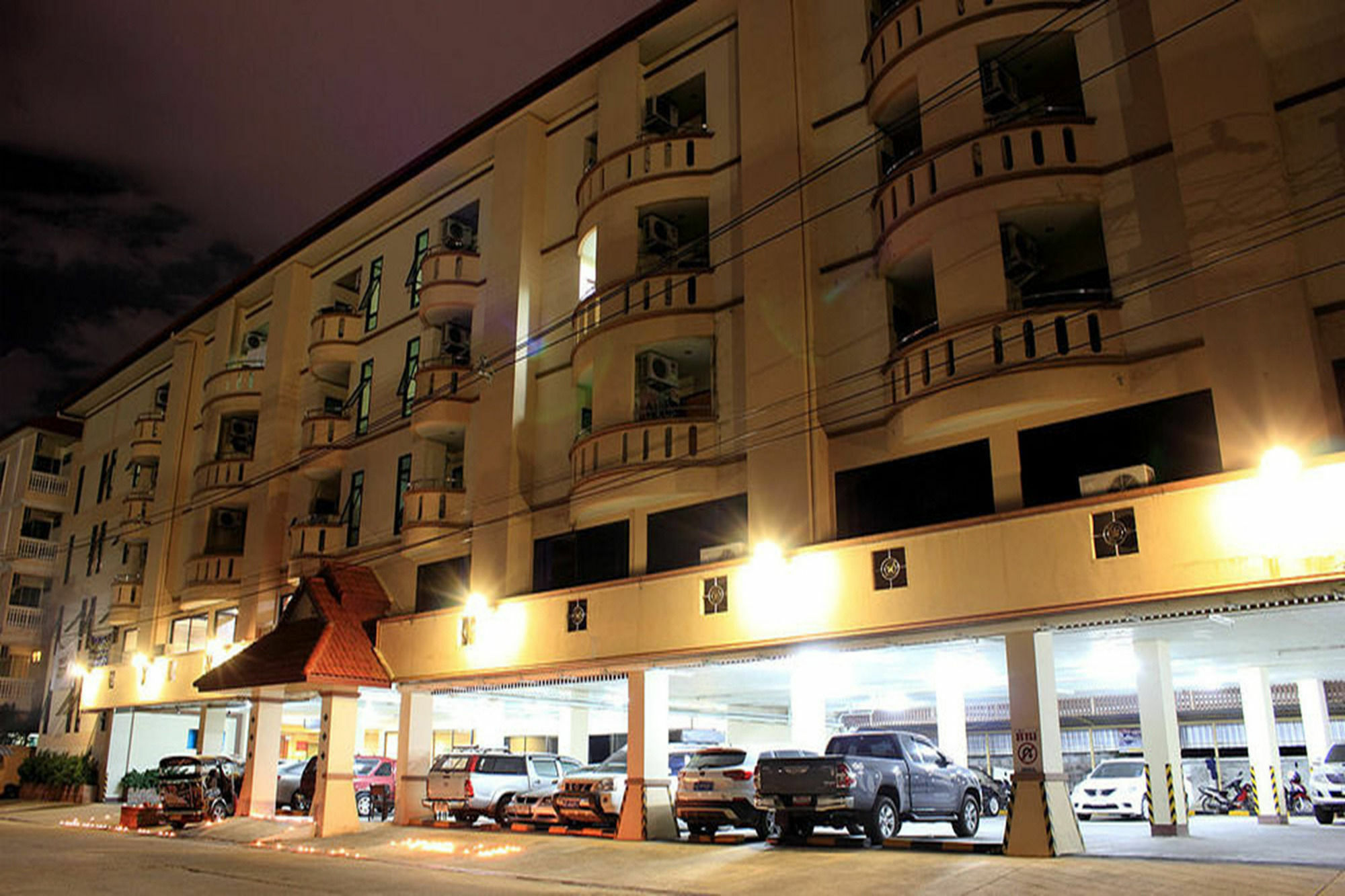 Bp Grand Hotel Chiang Mai Eksteriør bilde